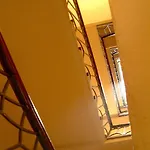 ホテル チェステリ