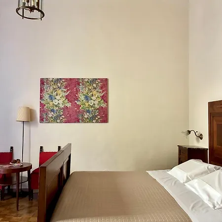 Cestelli Ξενοδοχείο *